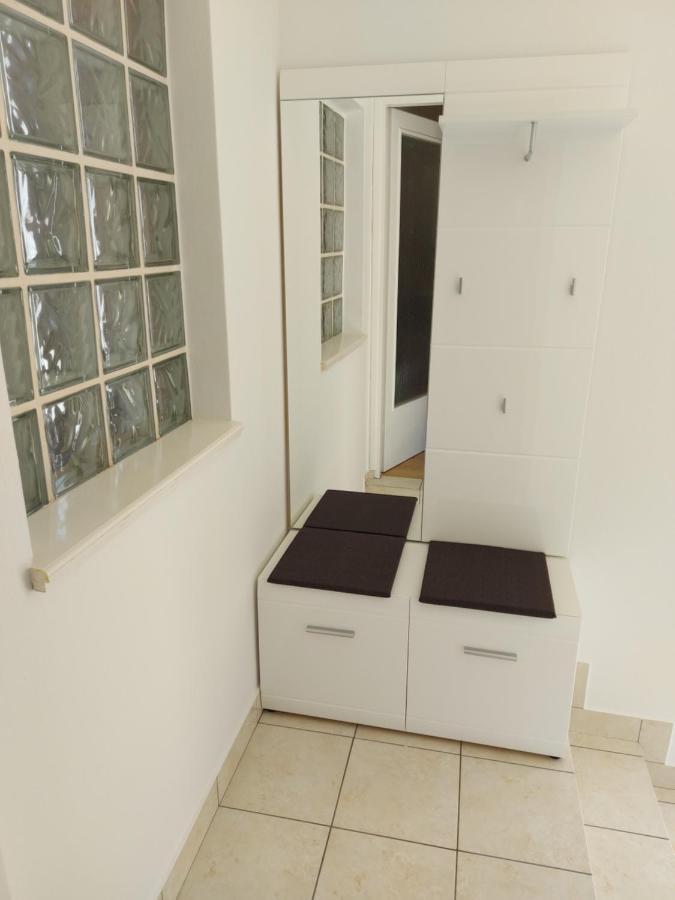 Apartmán Apartman Larisa Kampor Exteriér fotografie